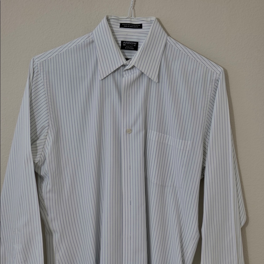 ARROW MENS FITTED DRESS SHIRT -15 1/2 -32/33 -Medium